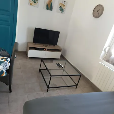 Nyaraló Les Hirondelles *